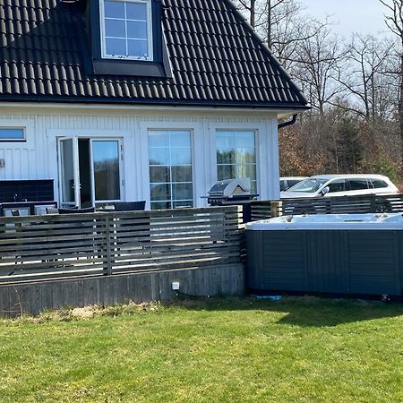 Skedala Horsefarm Apartment Halmstad Ngoại thất bức ảnh
